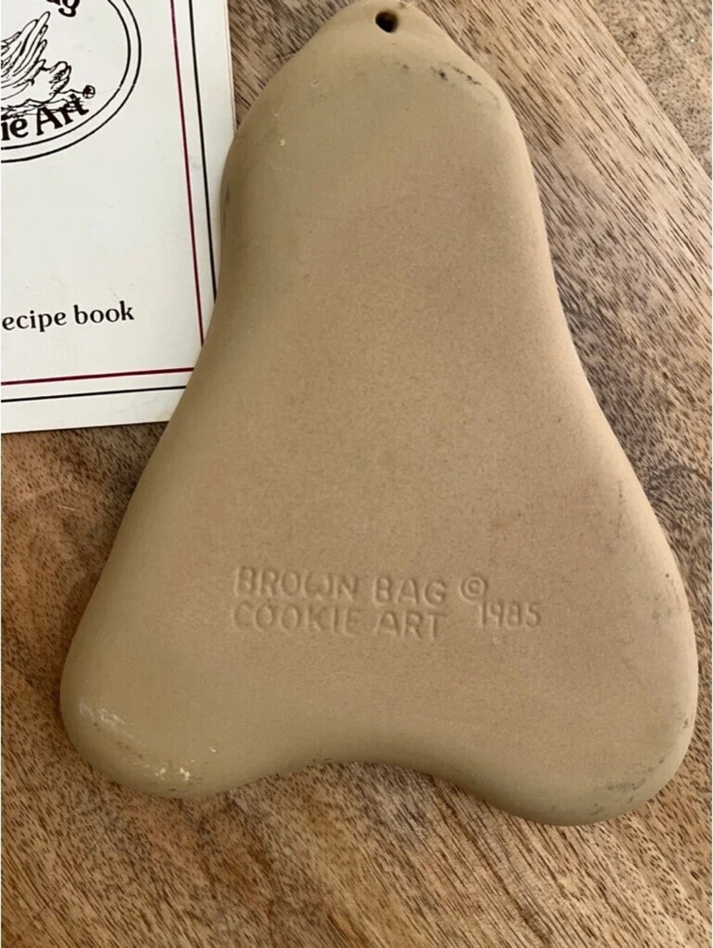 Vintage Brown Bag Cookie Art Raggedy Ann Cookie Mold with Recipe Book 1985